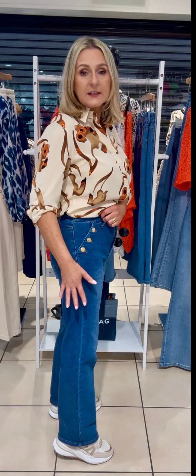 Leah - Gold Button Front Mid Wash Straight Leg Jeans - Image 3